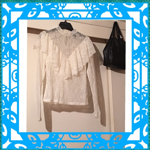 Forever 21 Tops - Lace Top.                      B3